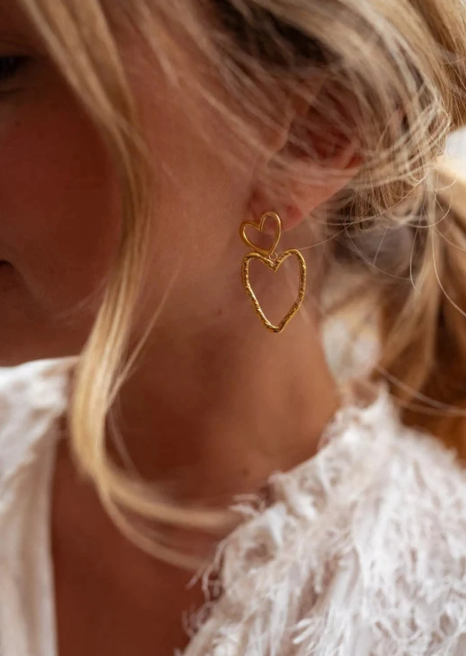 Boucles d'oreilles-EASY-CLOTHES Boucles d’Oreilles Muse - Dorées - 2 CoeursEasy Clothes Dorées