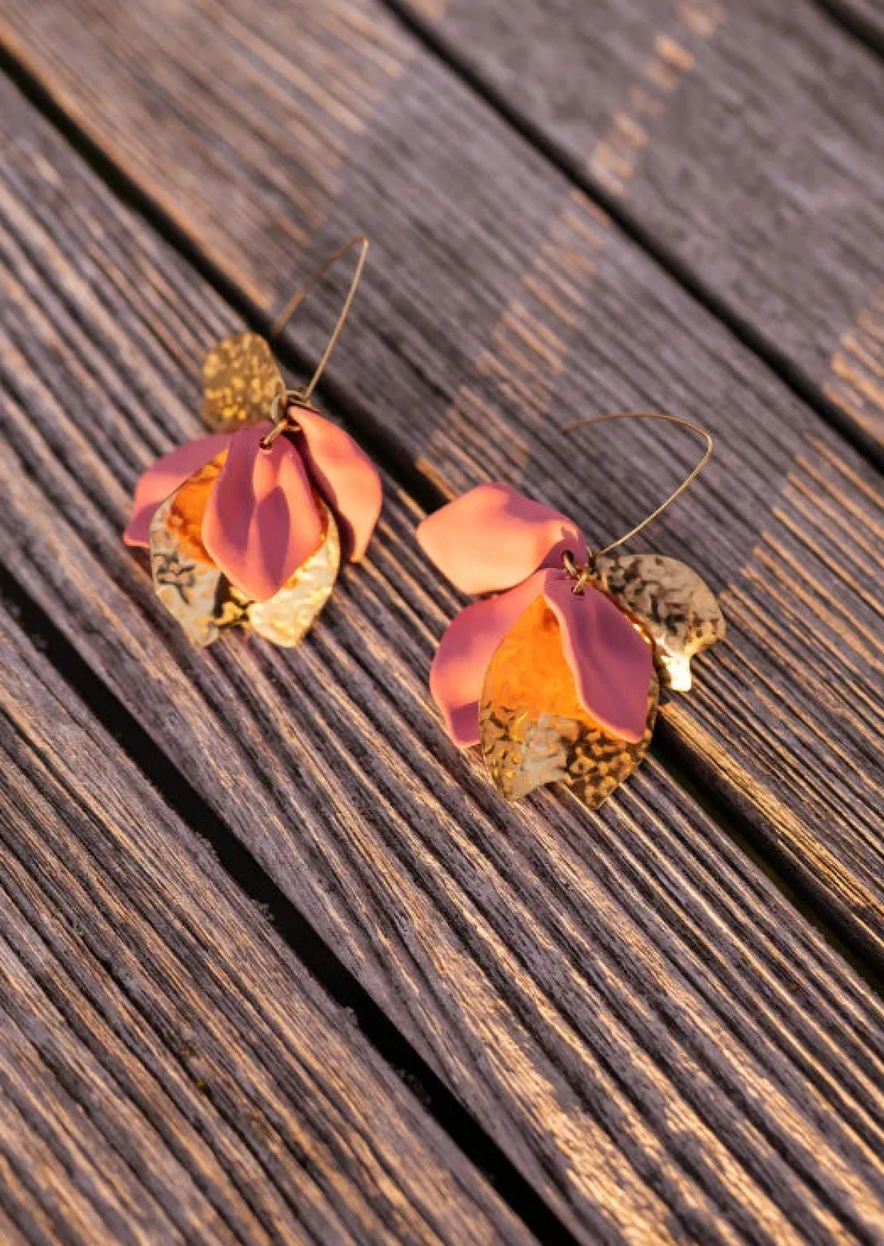 Boucles d'oreilles-EASY-CLOTHES Boucles d’Oreilles Nathan - Feuilles Dorées & Vieux Rose - BijouxEasy Clothes Dorées