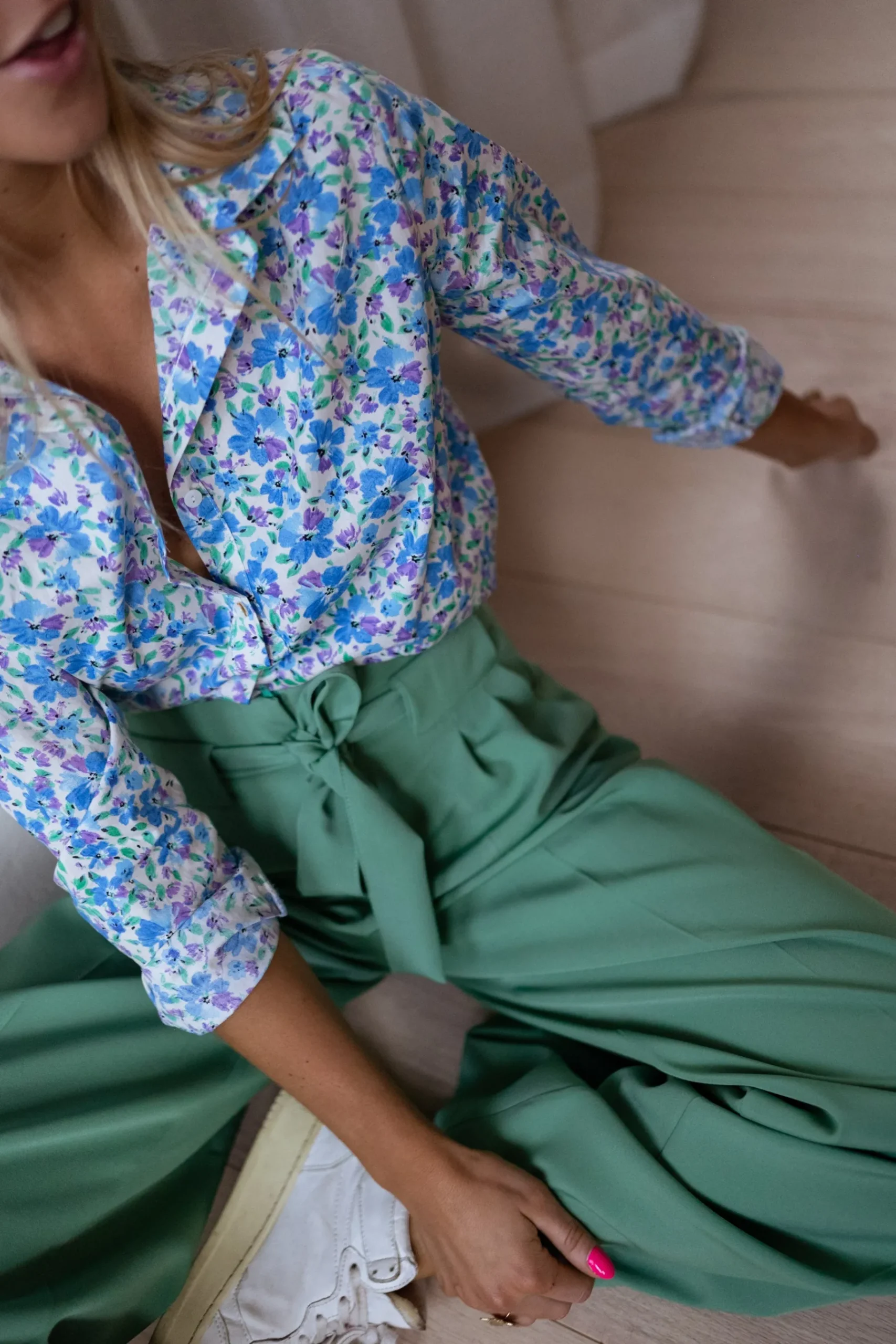 Chemisiers & Blouses-EASY-CLOTHES Chemise Arlette - écrue à fleurs bleuesEasy Clothes Écrue à fleurs bleues