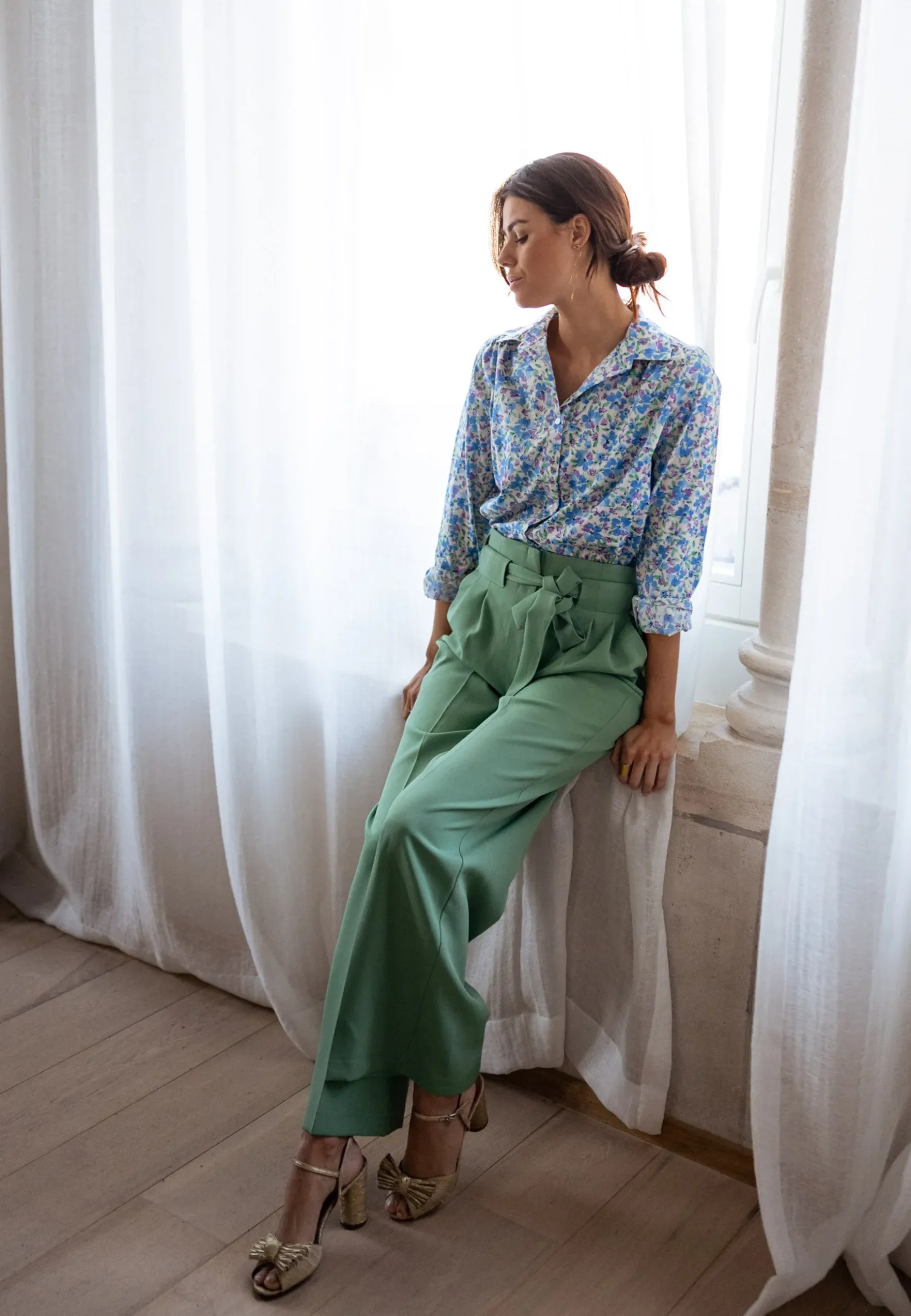 Chemisiers & Blouses-EASY-CLOTHES Chemise Arlette - écrue à fleurs bleuesEasy Clothes Écrue à fleurs bleues