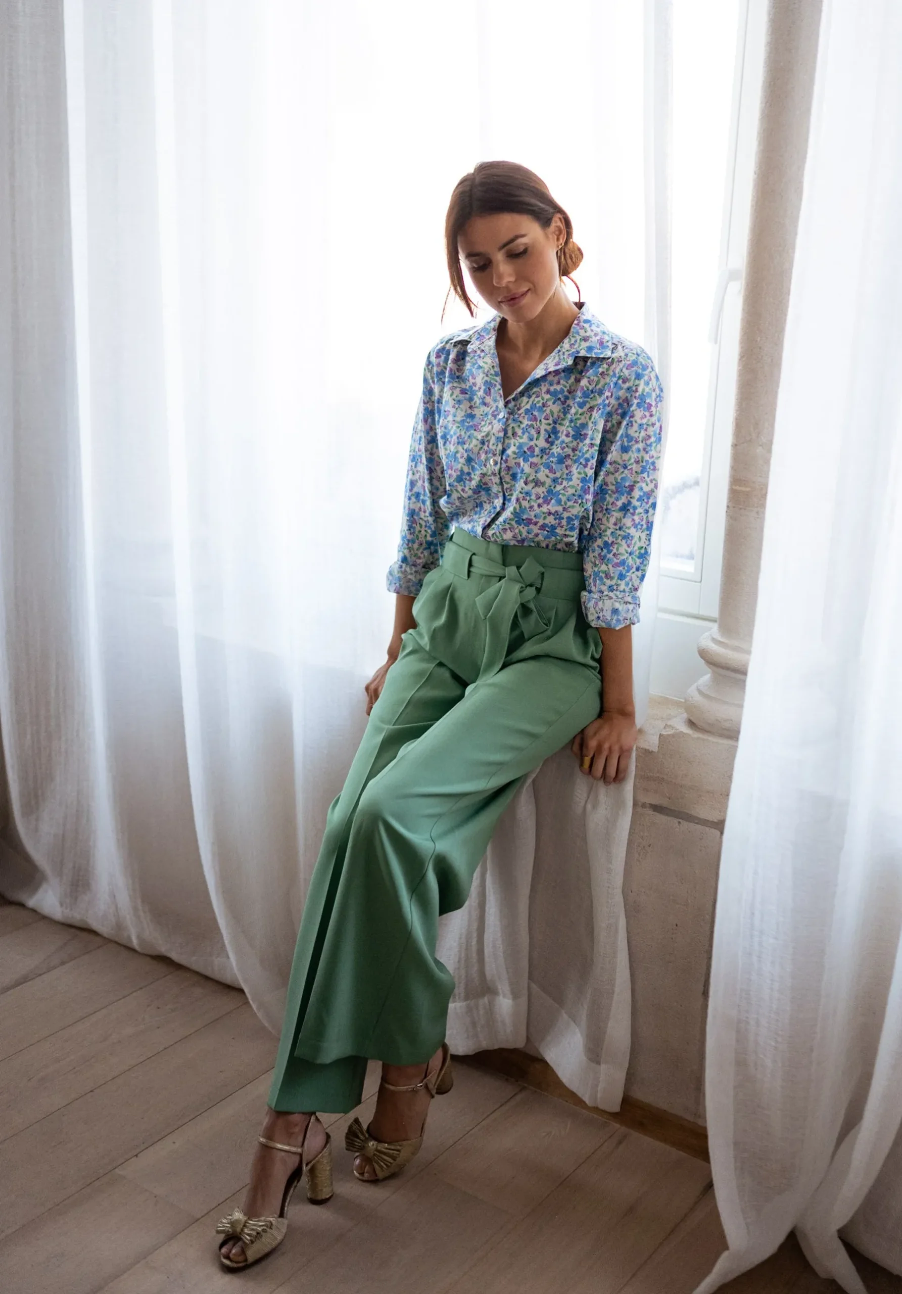 Chemisiers & Blouses-EASY-CLOTHES Chemise Arlette - écrue à fleurs bleuesEasy Clothes Écrue à fleurs bleues