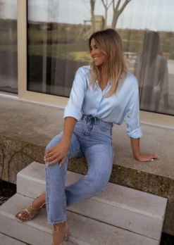Chemisiers & Blouses-EASY-CLOTHES Chemise Britte bleu clair | Chemise fluide satinée | Prêt-à-porter en ligne | Easy Clothes Bleu claire       