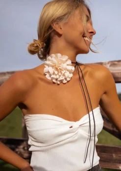Colliers-EASY-CLOTHES Collier Jovana - Fleur Écrue - Corde NoireEasy Clothes Écru       