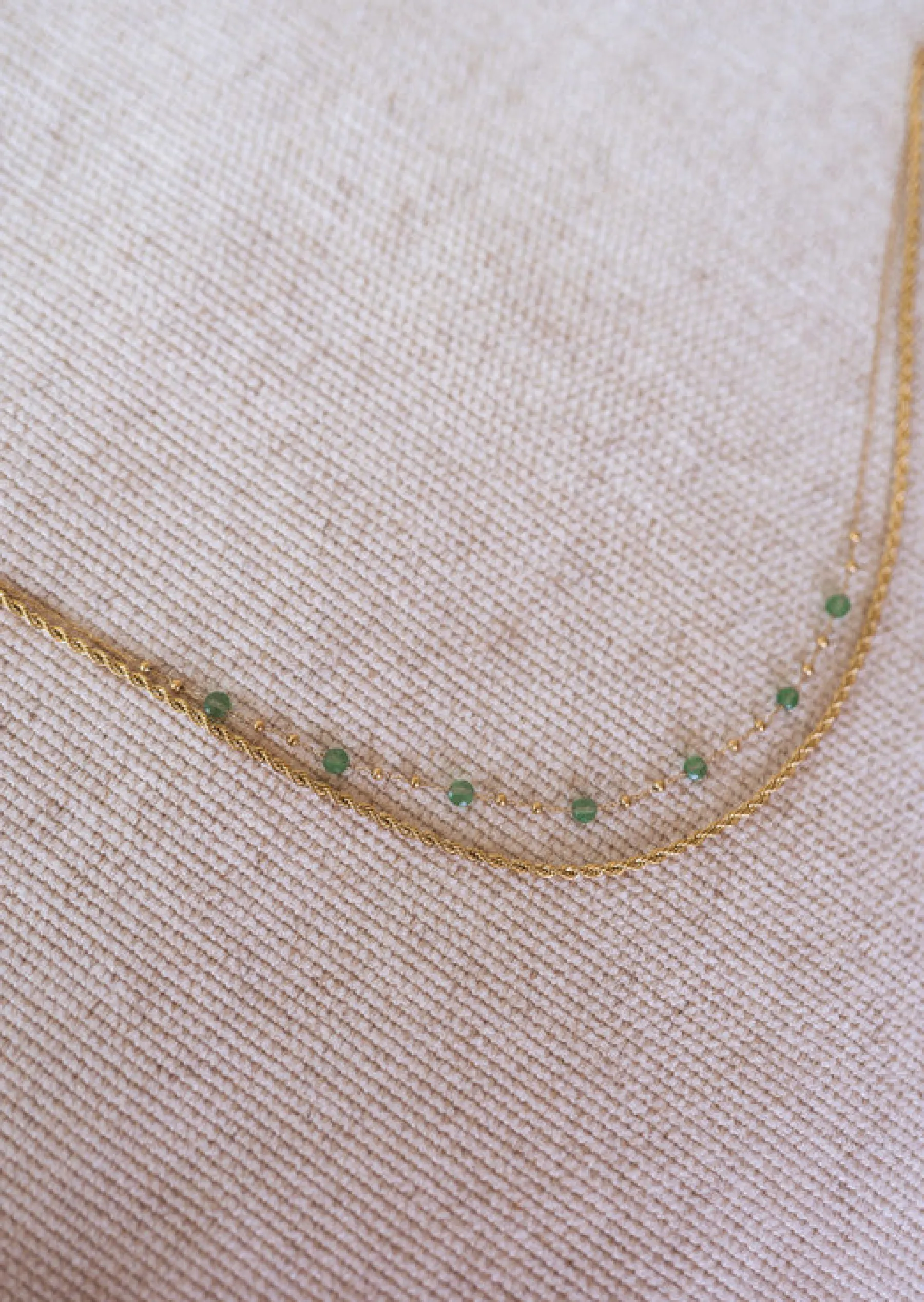 Colliers-EASY-CLOTHES Collier Pruda doré et vert | Collier double-rangs | Prêt-à-porter en ligne | Easy Clothes Doré et vert