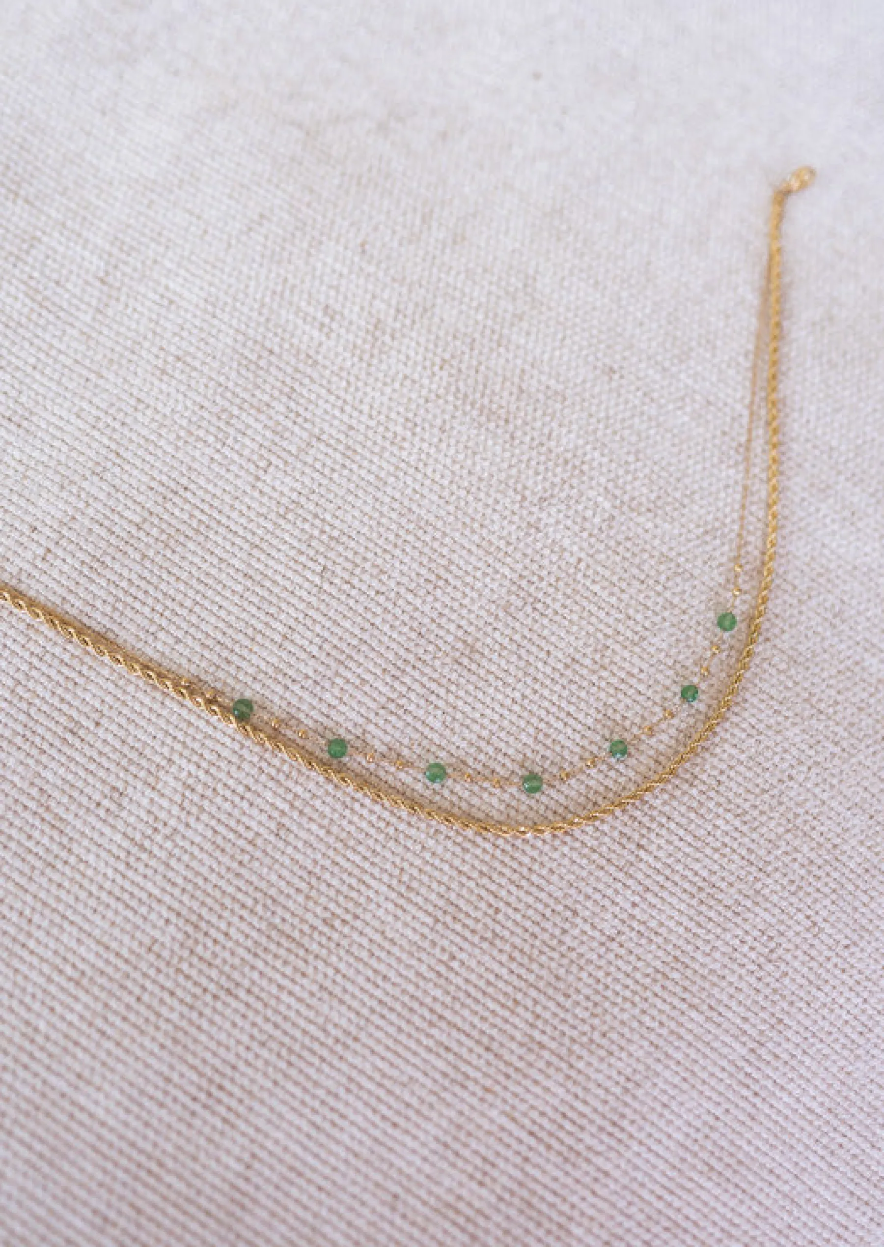 Colliers-EASY-CLOTHES Collier Pruda doré et vert | Collier double-rangs | Prêt-à-porter en ligne | Easy Clothes Doré et vert