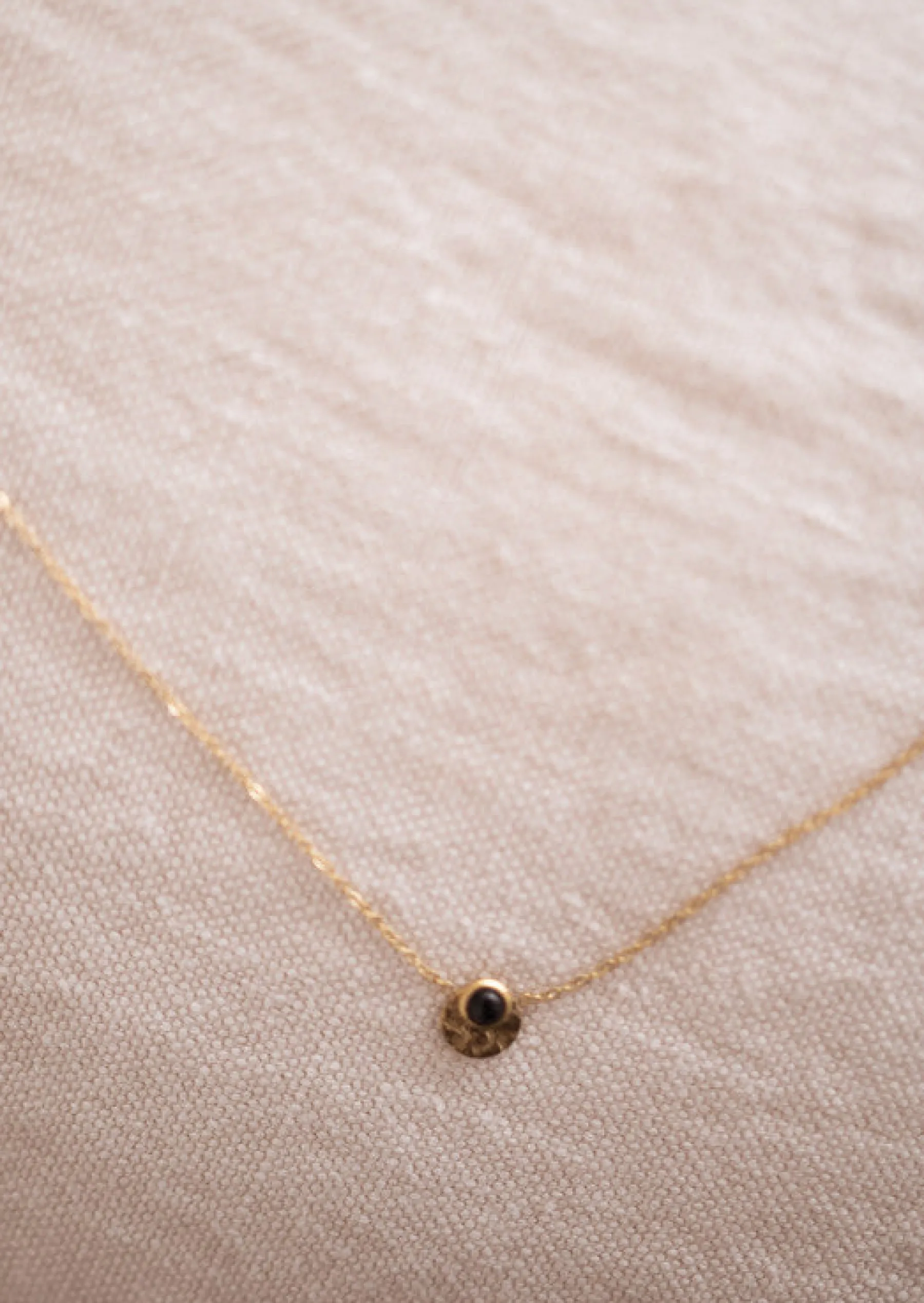 Colliers-EASY-CLOTHES Collier Reno Doré - Perle Noire - Bijoux Easy Clothes Doré