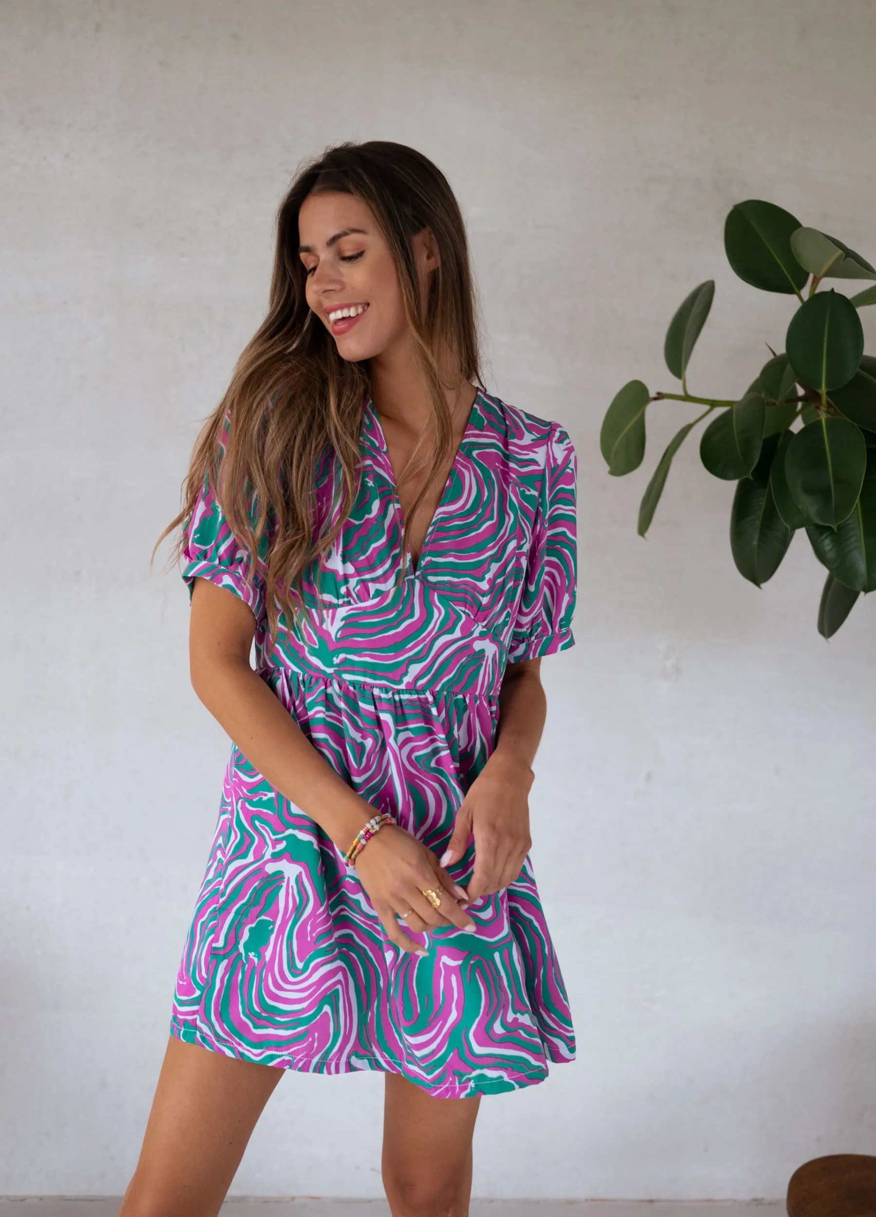 Combinaisons-EASY-CLOTHES Combi-short Beti - verte et rose à motifsEasy Clothes Verte et rose à motifs