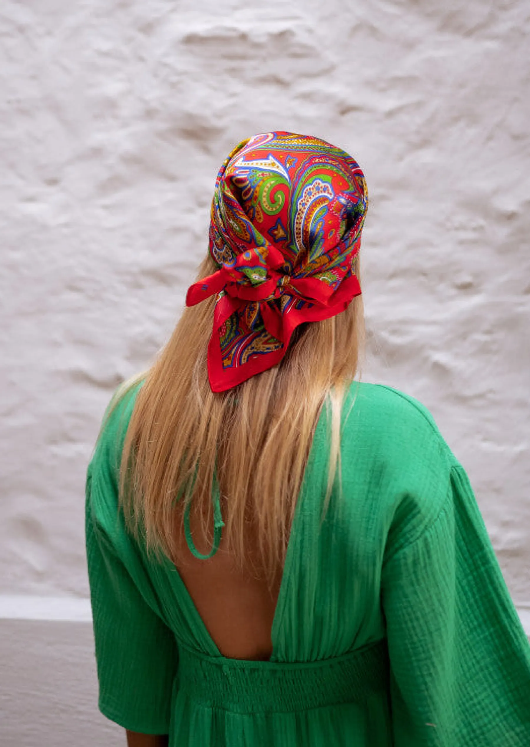 Accessoires Cheveux-EASY-CLOTHES Foulard Rouge - Strit - Carré Effet Soie - Motifs ColorésEasy Clothes Rouge