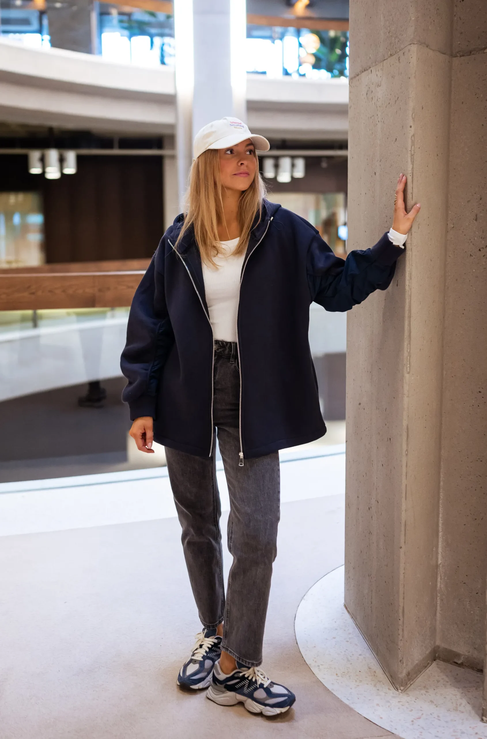 Pulls & Gilets-EASY-CLOTHES Gilet Marza - BleuEasy Clothes Bleu à capuche