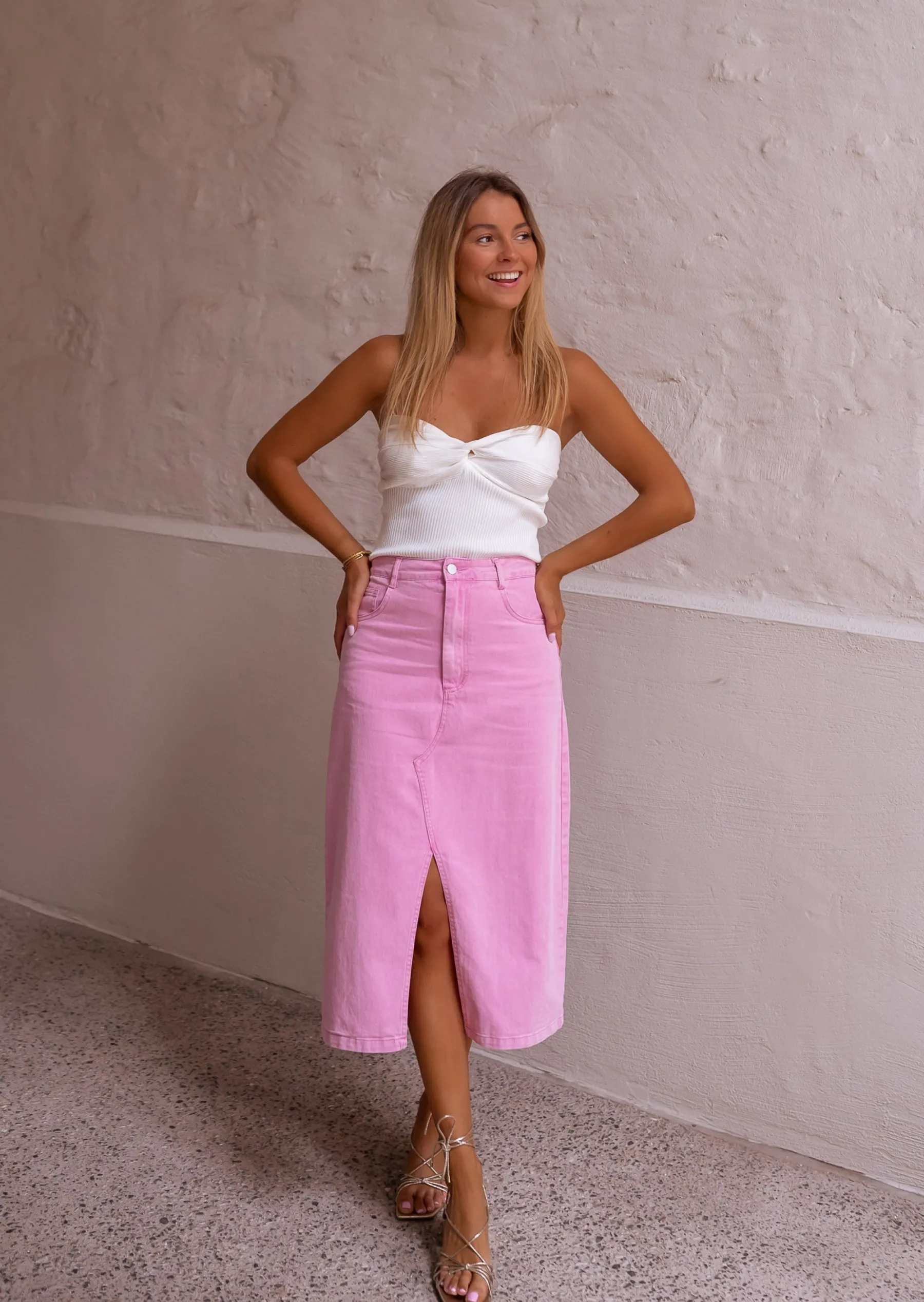 Jupes & Shorts-EASY-CLOTHES Jupe Perdita - En Jeans Rose - Mi Longue - Légèrement FendueEasy Clothes Rose en jeans
