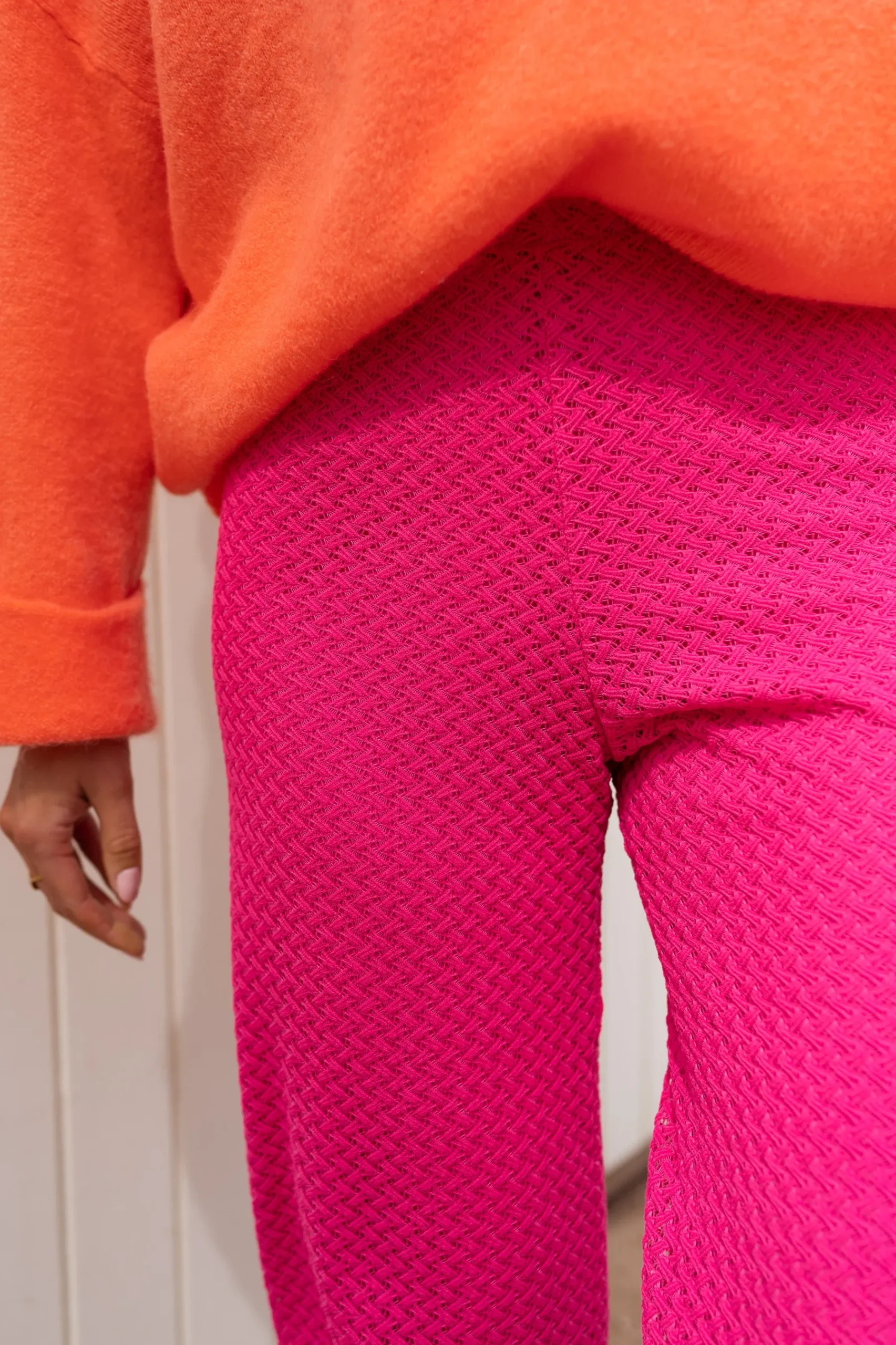 Pantalons-EASY-CLOTHES Pantalon Philo - rose en crochetEasy Clothes Rose en crochet