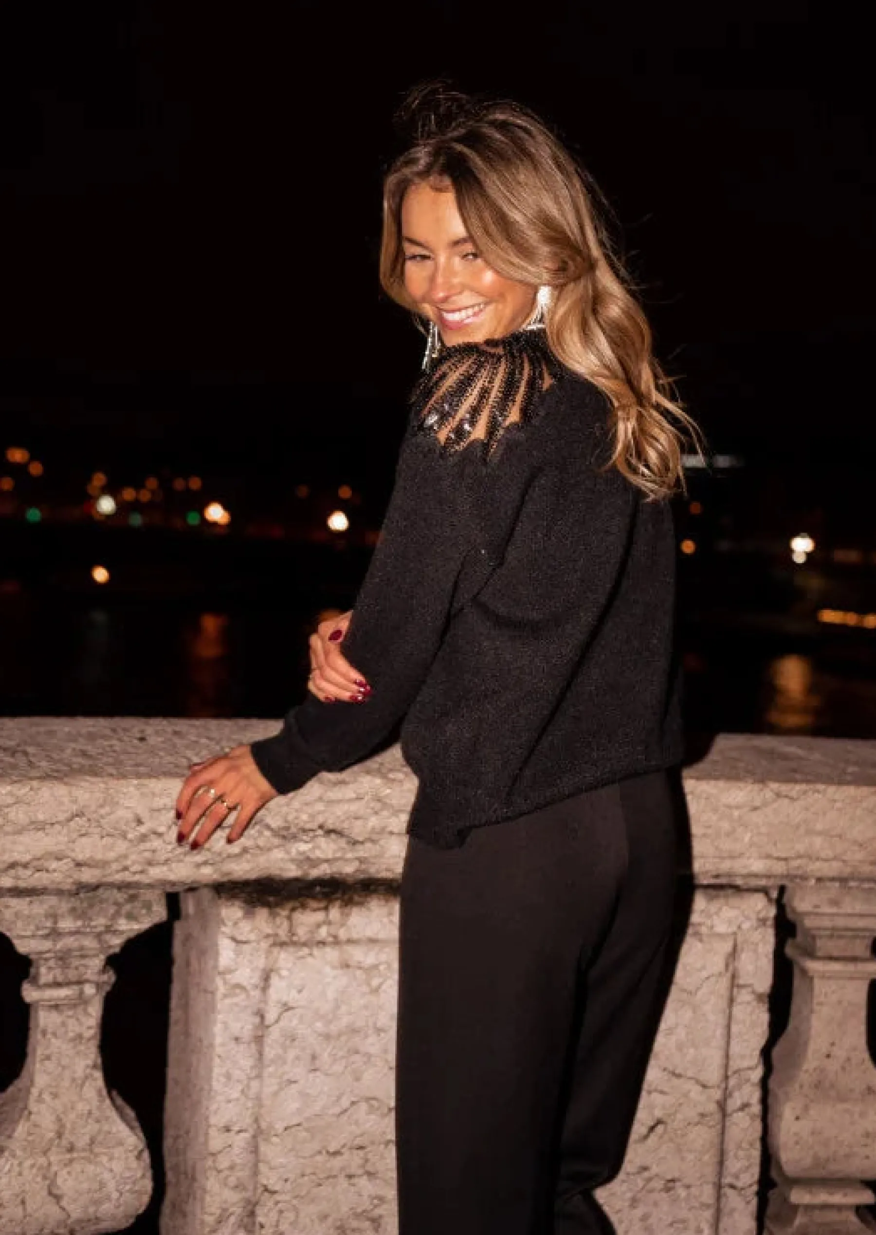 Pulls & Gilets-EASY-CLOTHES Pull Ayem - Noir - PaillettesEasy Clothes Noir à paillettes