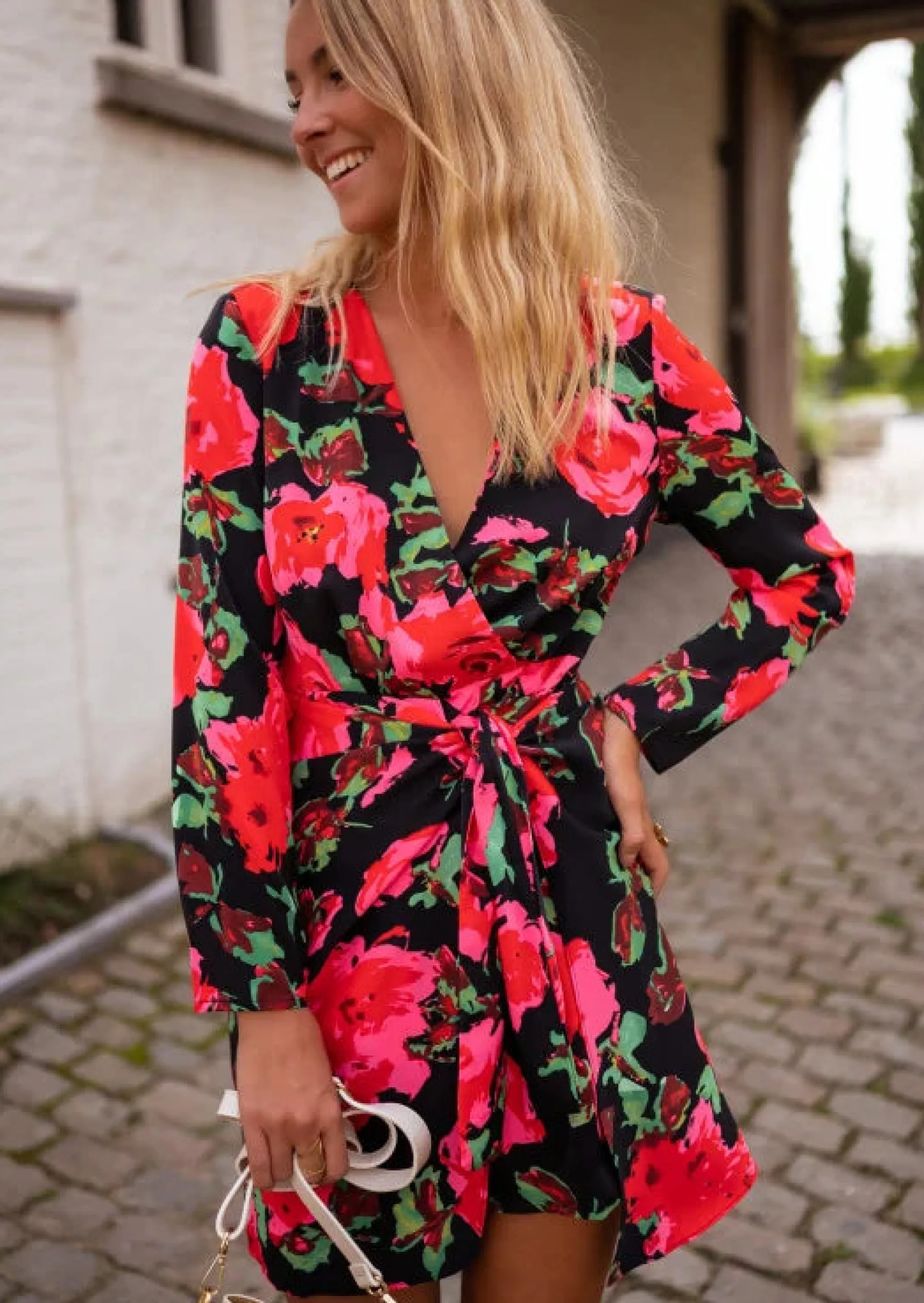 Robes-EASY-CLOTHES Robe Belga - À Fleurs - Epaulettes - Col VEasy Clothes À fleurs