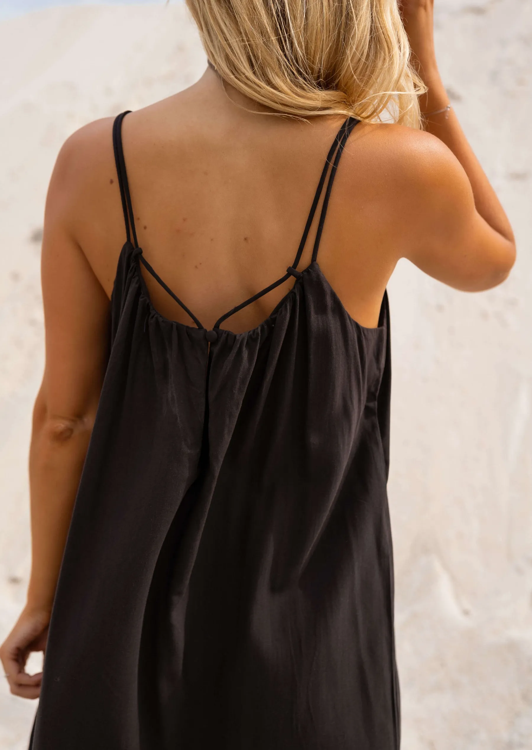 Robes-EASY-CLOTHES Robe Noire Jill - Fluide - Vêtements FemmeEasy Clothes Noire