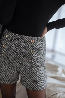 Jupes & Shorts-EASY-CLOTHES Short Roman - en tweed noir et blancEasy Clothes En tweed noir et blanc       