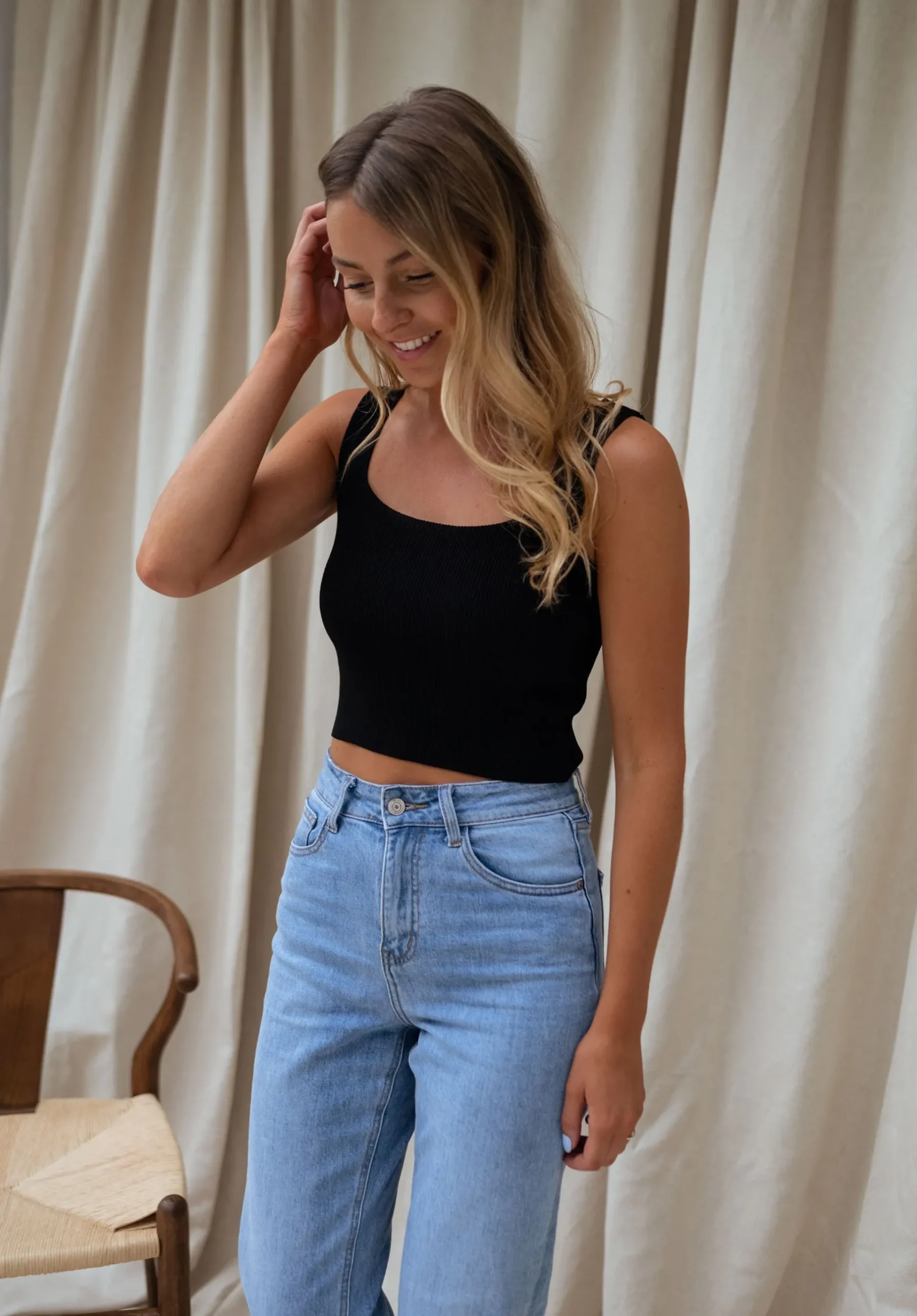 Tops & T-shirts-EASY-CLOTHES Top Kara noir | Top carré | Prêt-à-porter en ligne | Easy Clothes Noir